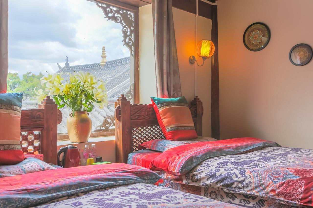 Lijiang Shui Lian Yi Boutique Inn Exteriör bild