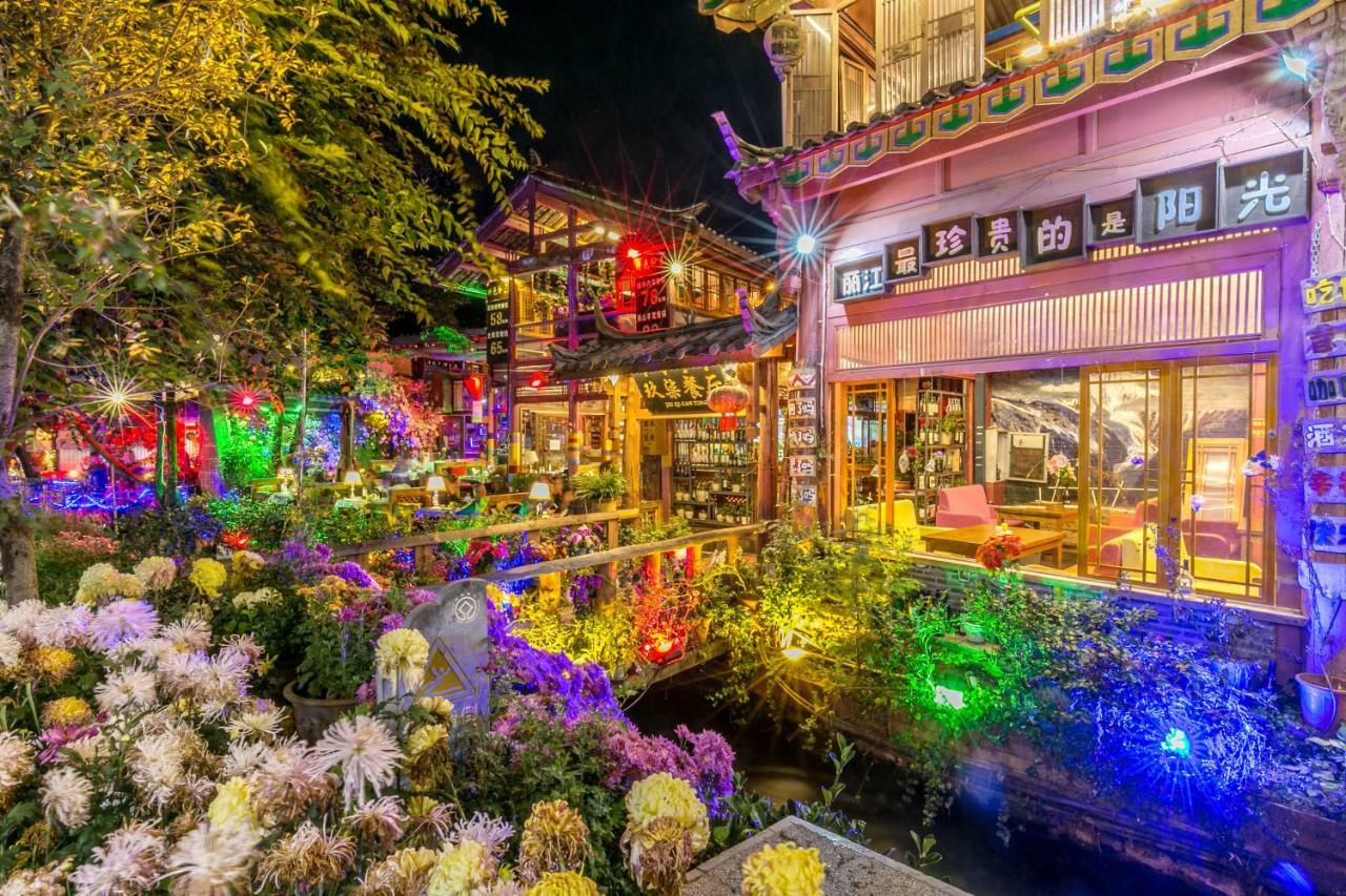 Lijiang Shui Lian Yi Boutique Inn Exteriör bild